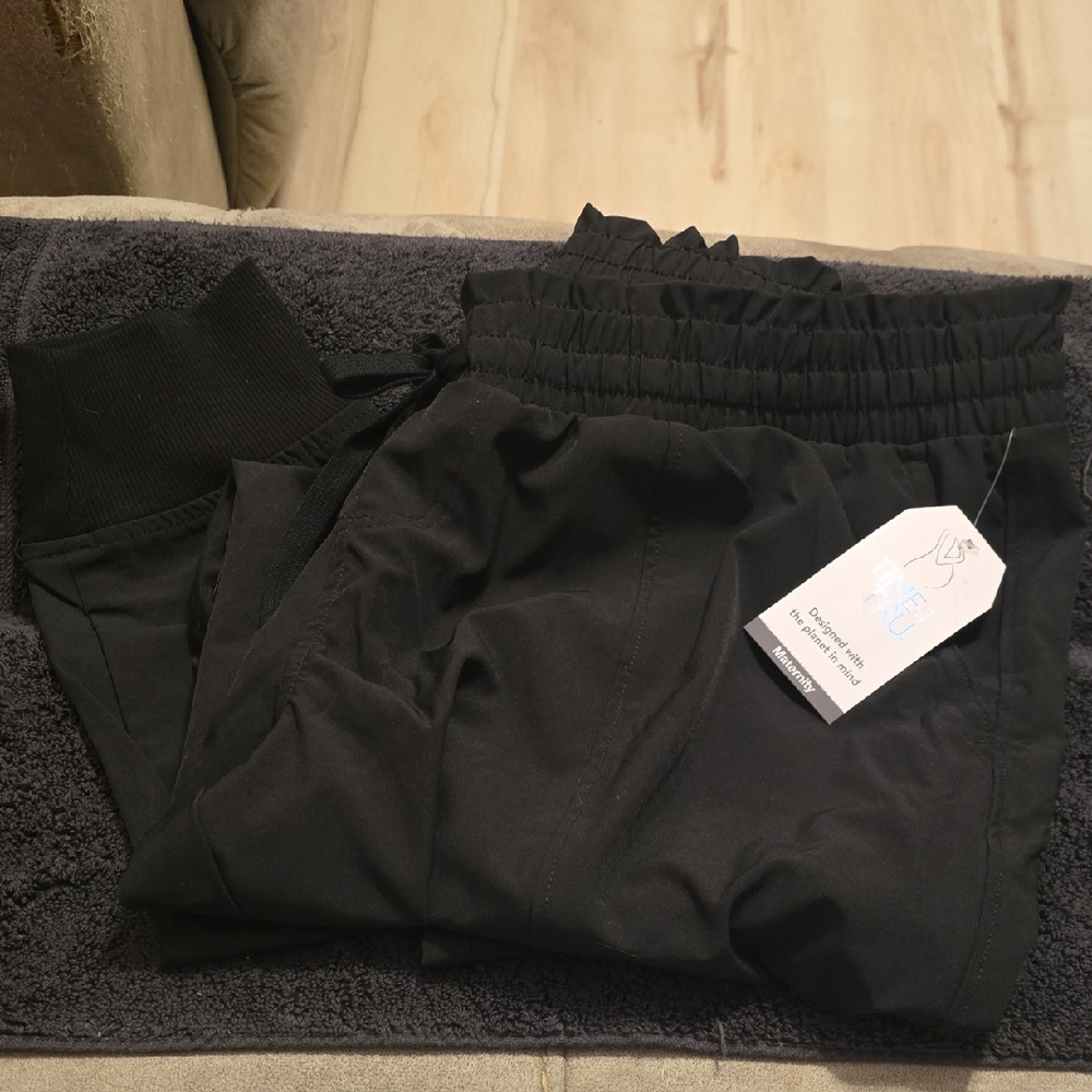 Time And Tru Maternity Joggers Size Medium In Black NWT - Picture 2 of 7